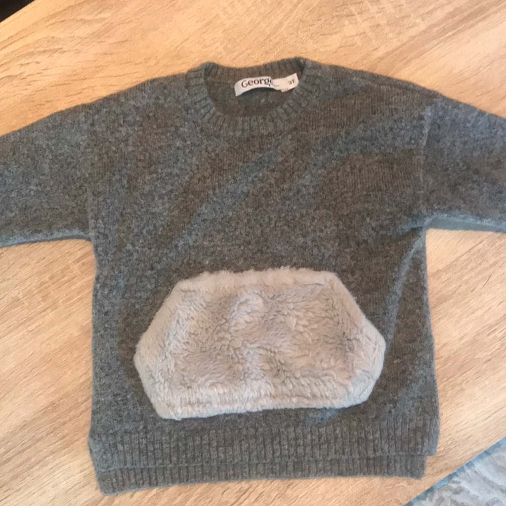 Wool long sleeve sweater by George